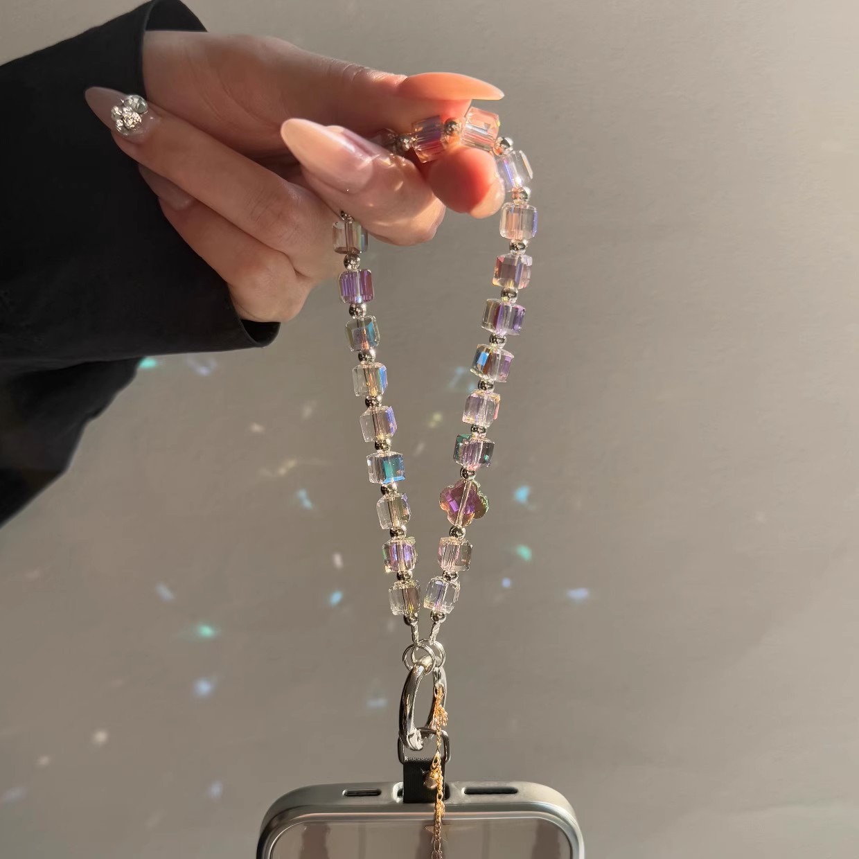 Lanière de téléphone en perles - String Tension Clip avis et prix