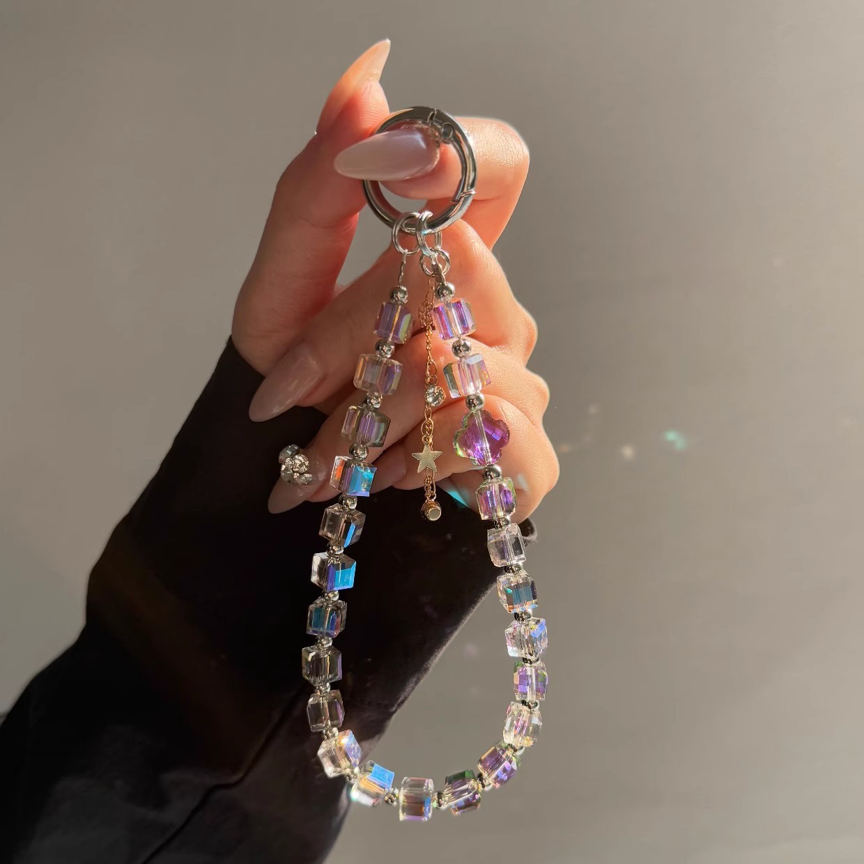 Lanière de téléphone en perles - String Tension Clip avis et prix